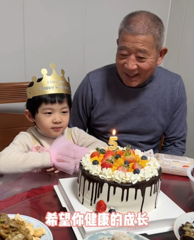 妹妹祝哥哥生日祝福语__哥哥说妹妹是傻妹妹什么意思