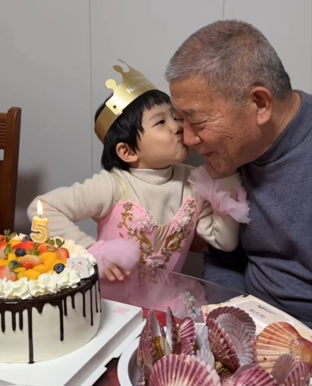 妹妹祝哥哥生日祝福语_哥哥说妹妹是傻妹妹什么意思_
