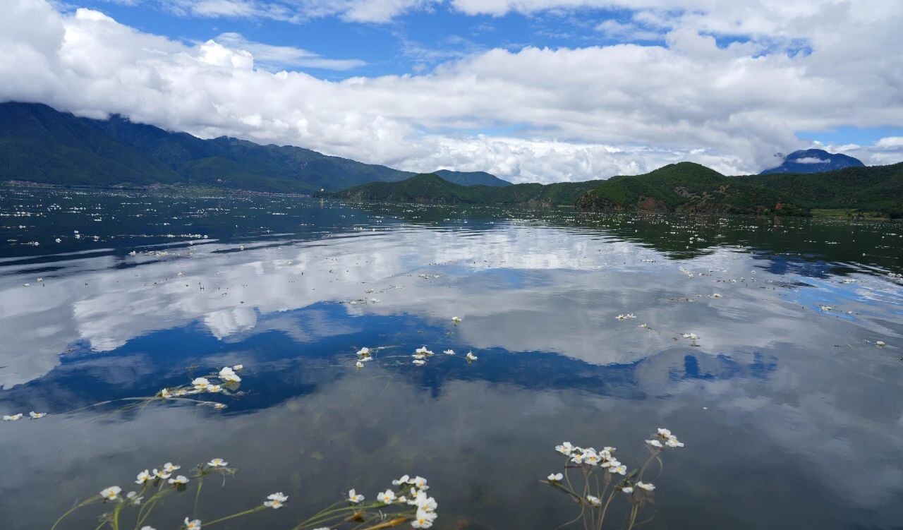 云南四川交界有个地方，是很多男人向往的天堂，与世隔绝风景秀丽__云南四川交界有个地方，是很多男人向往的天堂，与世隔绝风景秀丽