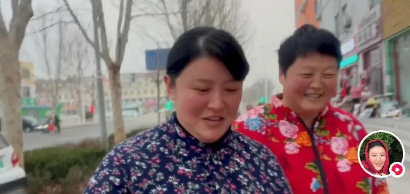 小二姐：久未露面瘦了直言只有140斤高兴展示家里全貌，真不错！__小二姐：久未露面瘦了直言只有140斤高兴展示家里全貌，真不错！
