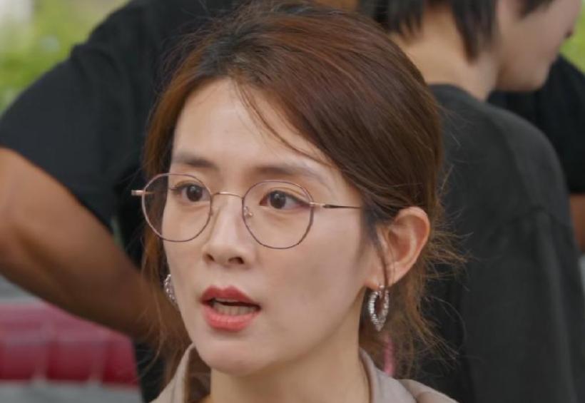 播放首灿烂_央视投资理财栏目首播_
