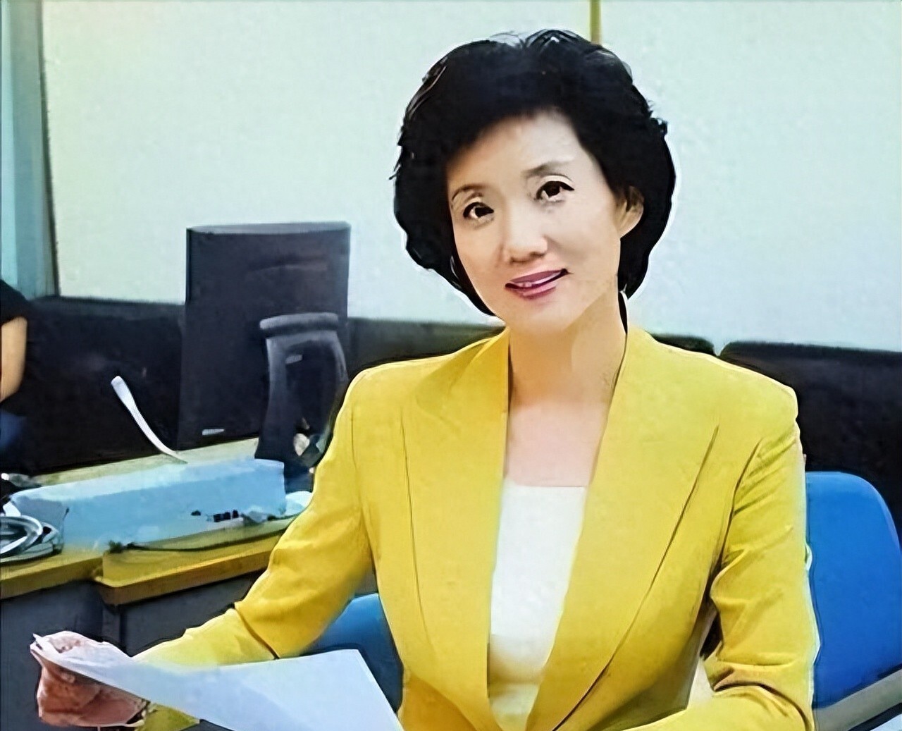 热门事件黑料网：央视新闻播音员海霞李修平康辉为何仍被怀念？2024年央视新闻主播青黄不接现象解析-吃瓜网 - 吃瓜爆料|热点黑料|网红大瓜|独家爆料|抖音反差|免费吃瓜|黑料不打烊|热点大瓜